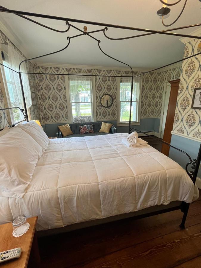 Chester Inn Экстерьер фото