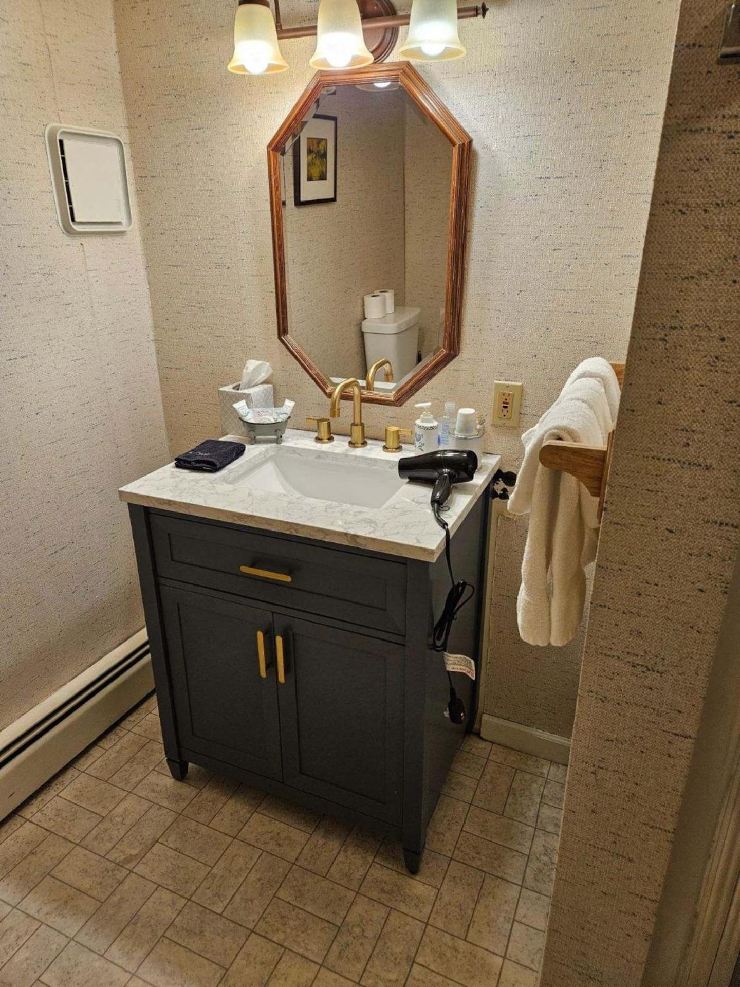 Chester Inn Экстерьер фото